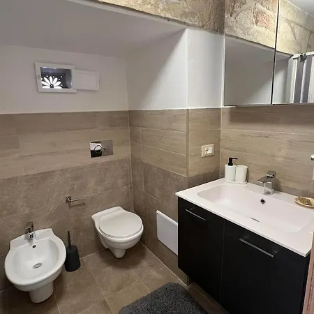 דירה Central House פולינאנו א מארה